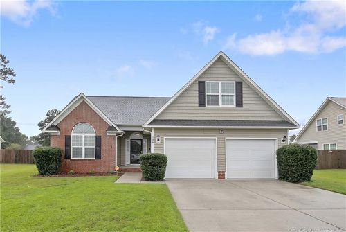 158 Chamberlin Blvd, Raeford, NC, 28376-7371 | Card Image