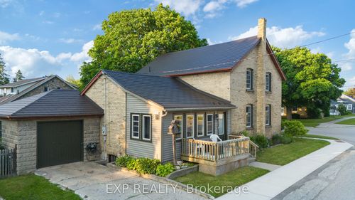 26 Main St S, Forest, ON, N0N1J0 | Card Image