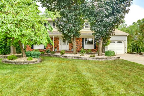 3 Oakey Dr, Kendall Park, NJ, 08824-1625 | Card Image