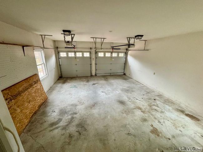 Garage | Image 12