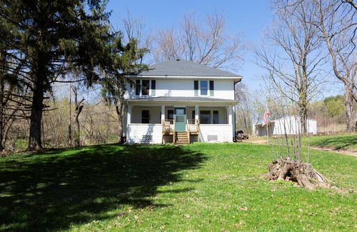1725 Meadow Hill Dr, Menomonie, WI, 54751-1736 | Card Image