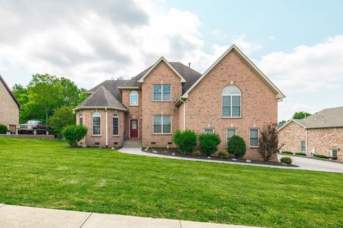 1022 Tower Hill Ln, Hendersonville, TN, 37075-9612 | Card Image