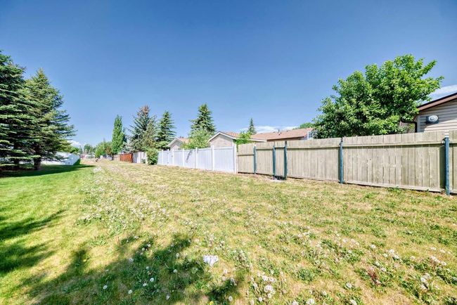440 Big Springs Drive Se, House other with 3 bedrooms, 2 bathrooms and 1 parking in Airdrie AB | Image 46