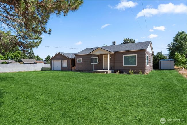 1715 Locust St, House other with 3 bedrooms, 1 bathrooms and 1 parking in Wenatchee WA | Image 26