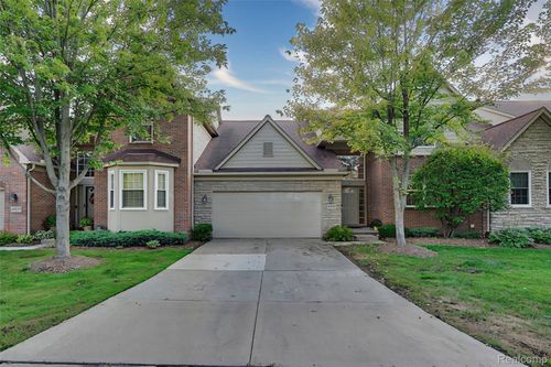 47587 Scenic Circle Dr, Canton, MI, 48188-1970 | Card Image