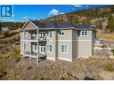 2760 Peregrine Way, House other with 4 bedrooms, 3 bathrooms and 2 parking in Merritt BC | Image 2