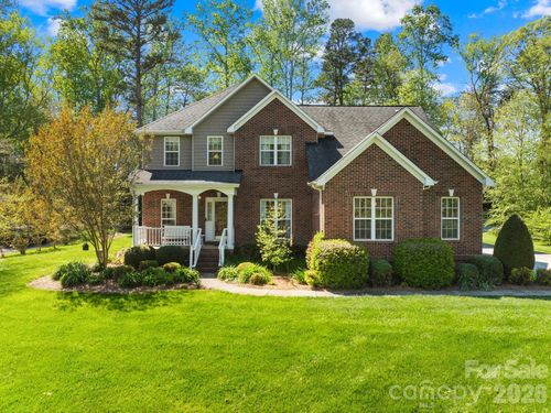 1131 Greenheather Dr, Salisbury, NC, 28147-6795 | Card Image