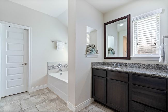 Primary Bath | Image 16