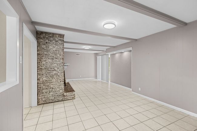 1203 Blanton Pl, House other with 3 bedrooms, 2 bathrooms and null parking in Sherman TX | Image 9