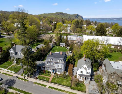32 Tallman Ave, Nyack, NY, 10960-1606 | Card Image