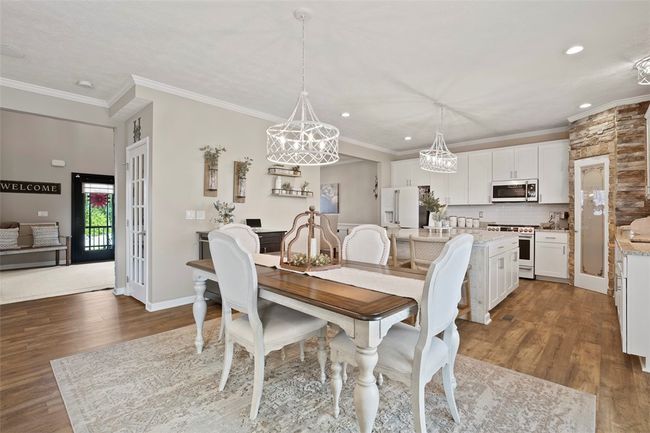 106 Fineview Cir, House other with 4 bedrooms, 4 bathrooms and null parking in Brighton Twp PA | Image 11
