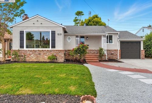 1531 136th Ave, San Leandro, CA, 94578-1640 | Card Image