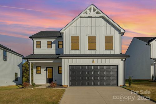 111 Silverwood Ct, Mooresville, NC, 28115-6803 | Card Image