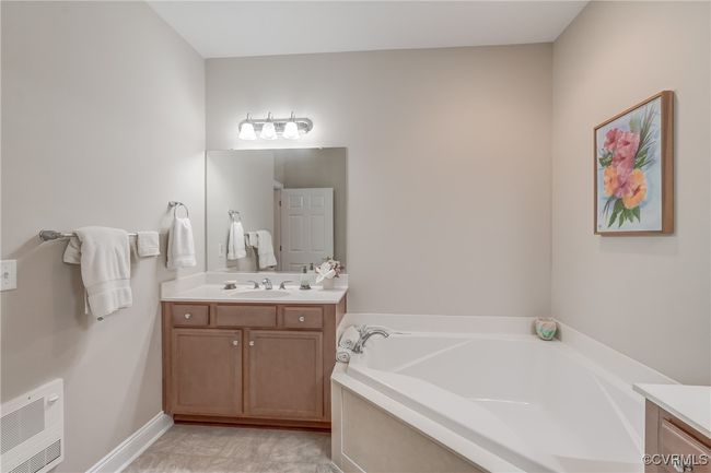 10922 Lantern Way, Condo with 3 bedrooms, 2 bathrooms and null parking in North Chesterfield VA | Image 36