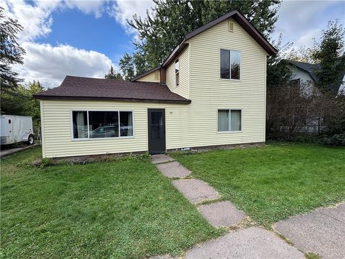 210 6th Ave, Shell Lake, WI, 54871-4432 | Card Image