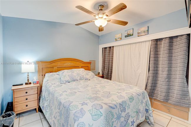 65821 Overseas Hwy, House other with 2 bedrooms, 1 bathrooms and null parking in Long Key FL | Image 17