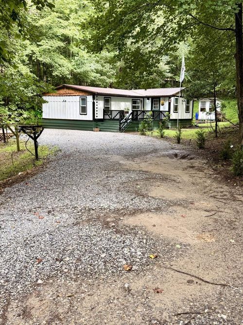 81 Benson Dr, Blairsville, GA, 30512-4850 | Card Image