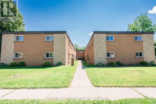 9 Linden Ave, Brantford, ON, N3S7E3 | Card Image