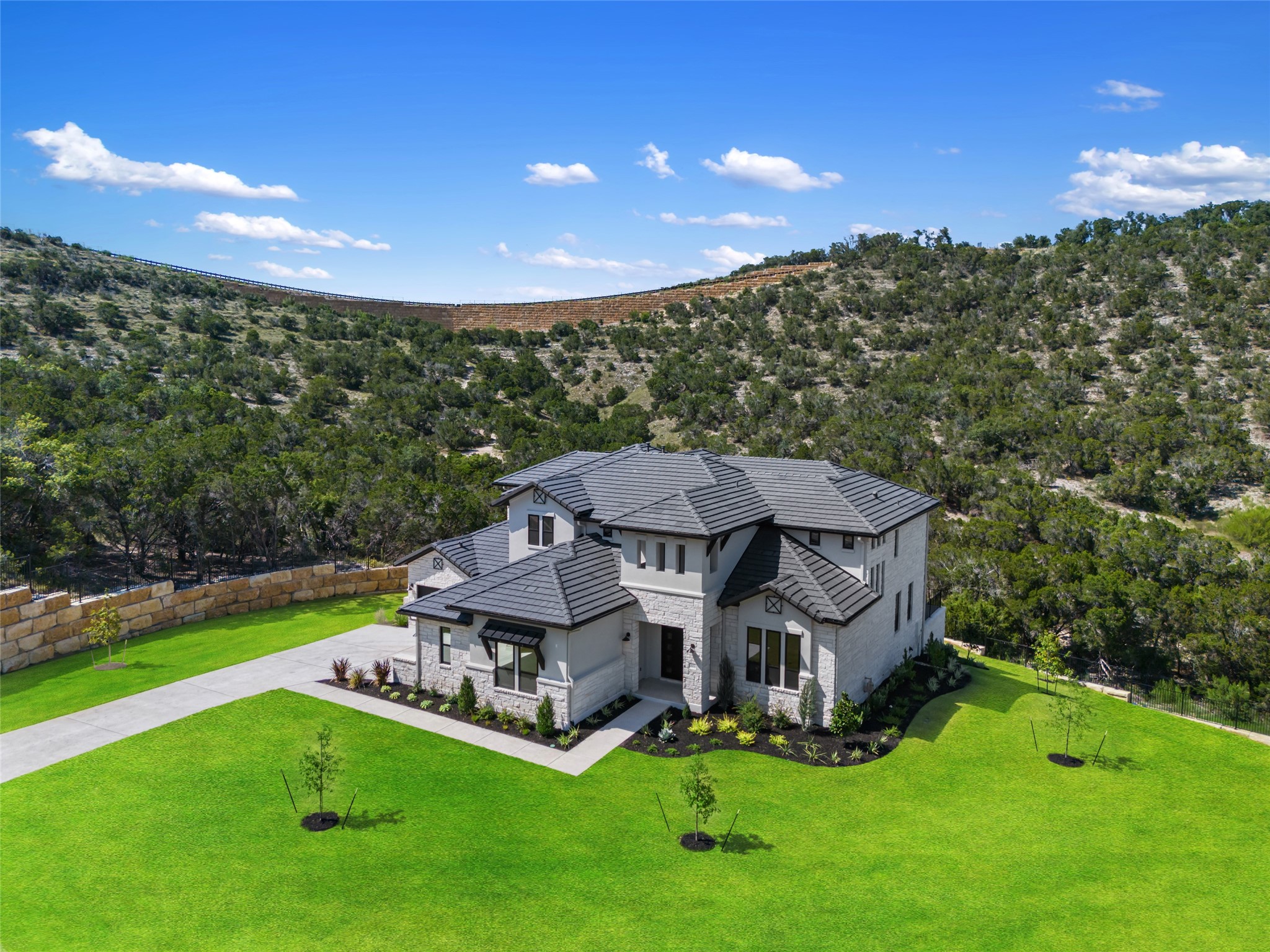 High View Trl, Lakeway, TX 78738
