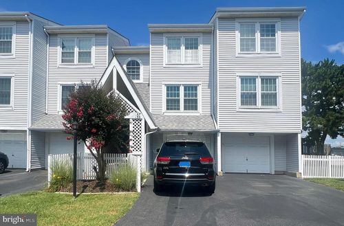 155 39th St S, BRIGANTINE, NJ, 08203-3356 | Card Image