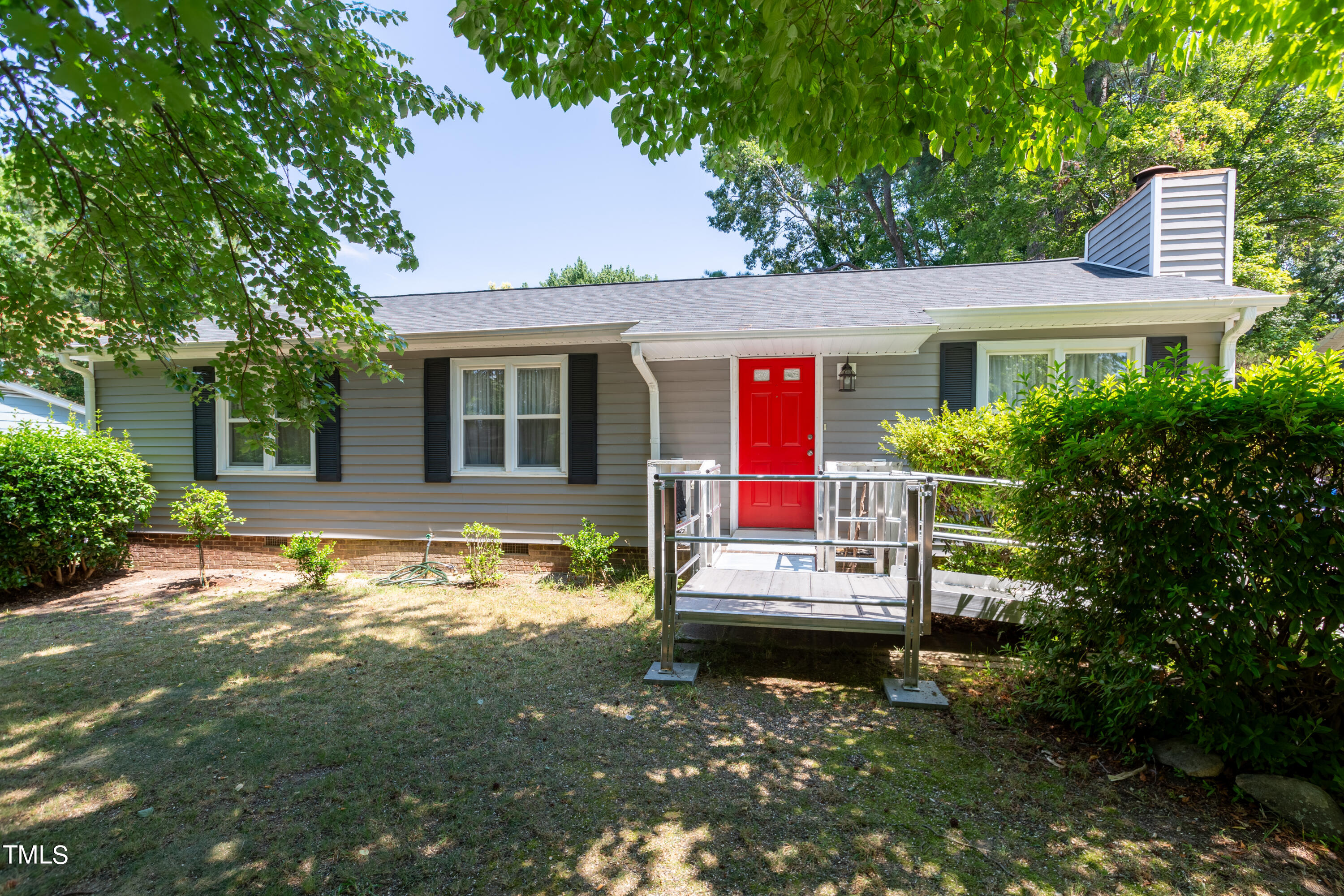 Dusty Ln, Raleigh, NC 27604