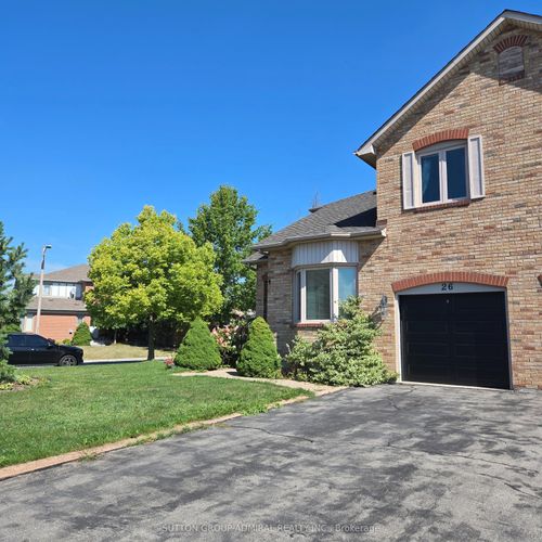 26 Carron Ave, Maple, ON, L6A1Y7 | Card Image
