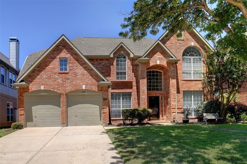 2709 Indian Oak Dr, Grapevine, TX, 76051-2672 | Card Image