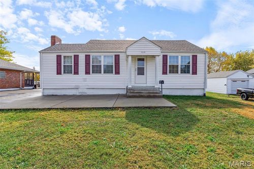 408 E Elm St, Desloge, MO, 63601-2921 | Card Image