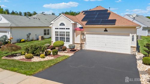 66 Vineyard Ct, Monroe, NJ, 08831-5303 | Card Image