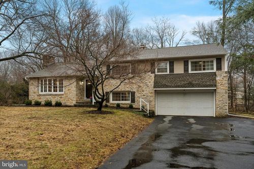 45 Creek Dr, DOYLESTOWN, PA, 18901-4716 | Card Image