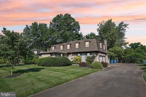 816 Monaco Dr, WARRINGTON, PA, 18976-2224 | Card Image