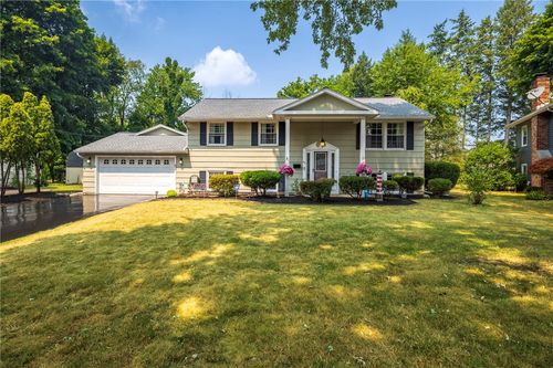 185 Yarkerdale Dr, Greece, NY, 14615-1035 | Card Image