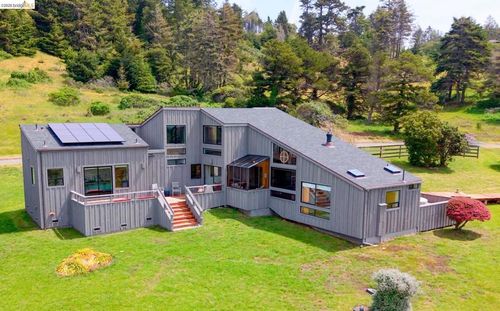 335 Spur Close, The Sea Ranch, CA, 95497 | Card Image