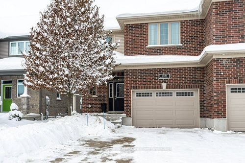 138 Brown St, Stratford, ON, N5A0E8 | Card Image