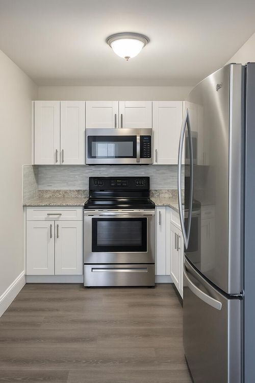 apt-113-537 S Sequoia Dr, West Palm Beach, FL, 33409-3647 | Card Image