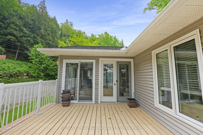 1093 Comak Cres, House other with 3 bedrooms, 2 bathrooms and 4 parking in Algonquin Highlands ON | Image 36