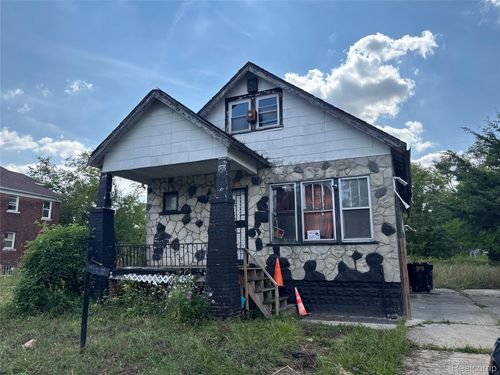9621 Petoskey Ave, Detroit, MI, 48204-1636 | Card Image