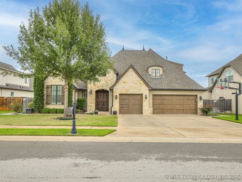6517 134th St, Bixby, OK, 74008-2639 | Card Image