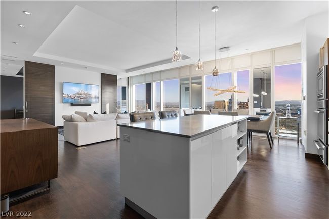 3403 - 3750 Las Vegas Blvd S, Condo with 1 bedrooms, 2 bathrooms and null parking in Las Vegas NV | Image 6