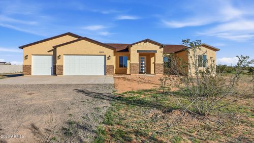 22204 W Dale Ln, Wittmann, AZ, 85361-8893 | Card Image