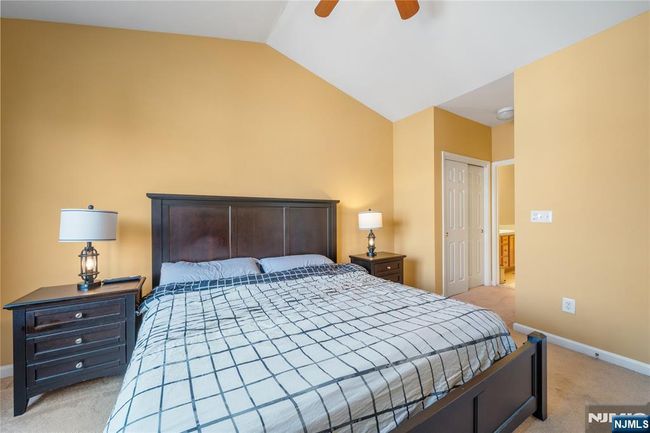 34 George Russell Way, Condo with 2 bedrooms, 3 bathrooms and null parking in Clifton NJ | Image 20