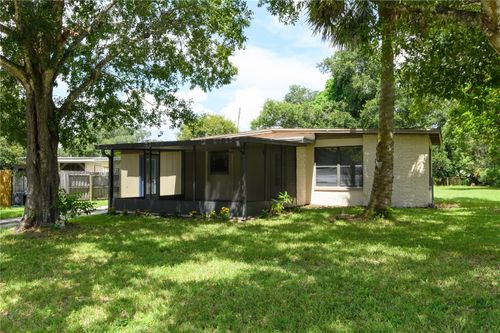118 W Woodland Dr, SANFORD, FL, 32773-5706 | Card Image