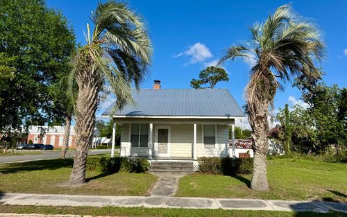 123 Central Ave Ne, Jasper, FL, 32052-6157 | Card Image
