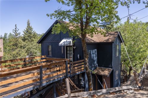 33310 Conway Dr, Running Springs, CA, 92382 | Card Image
