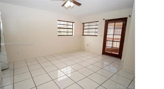 2-2 - 5369 W 23rd Ave, Townhouse with 3 bedrooms, 2 bathrooms and null parking in Hialeah FL | Image 6