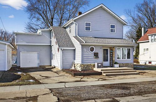 205 Avon Street, NEW LONDON, WI, 54961 | Card Image