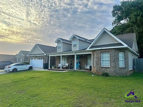 108 Christine Cir, Perry, GA, 31069-5226 | Card Image