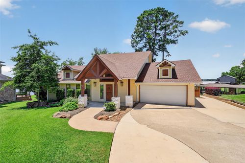 495 Wildwood Dr, Onalaska, TX, 77360-7934 | Card Image