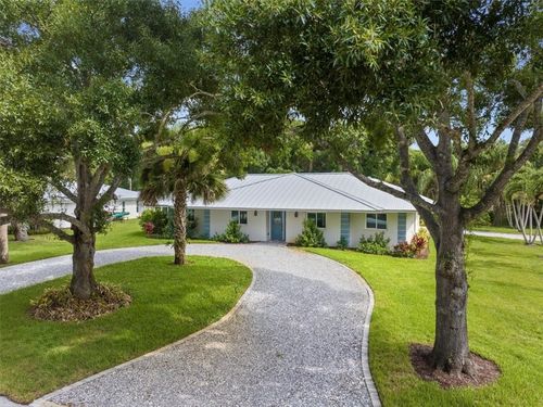 616 Catalina St, Vero Beach, FL, 32960-5149 | Card Image