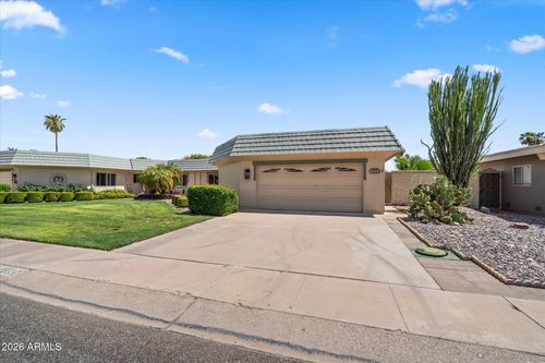 10633 W Pineaire Dr, Sun City, AZ, 85351-1128 | Card Image